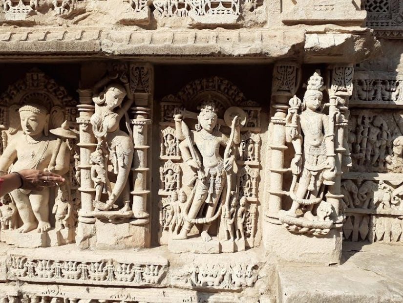 vishnu sahasranamam in gujarati pdf